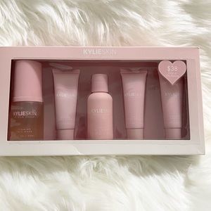 NEW KylieSkin Mini Skincare Kit